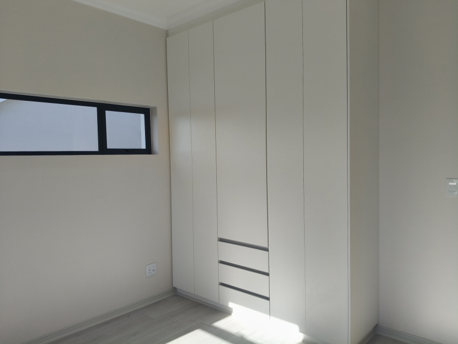 4 Bedroom Property for Sale in Fountains Estate Eastern Cape